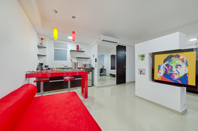 Hotel Piaro In Suites Кали Екстериор снимка