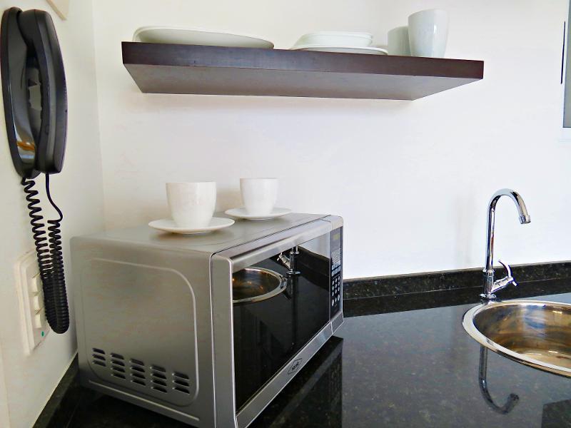 Hotel Piaro In Suites Кали Екстериор снимка